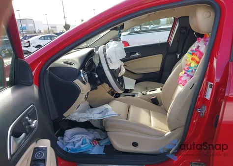 2019 Mercedes-Benz Gla 250 from USA, damaged, VIN WDCTG4EB4KU013463